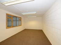 /media/1107/birch-park-unit-b-back-office.jpg