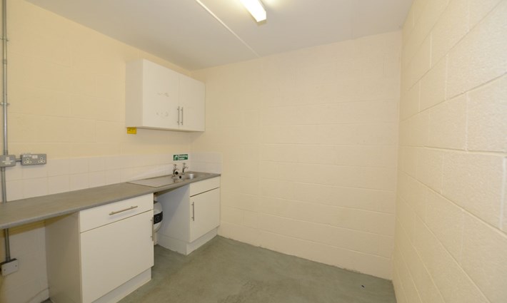 Birch Park Unit B Canteen Area.JPG.jpg