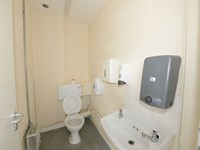 /media/1110/birch-park-unit-b-gents-toilet.jpg