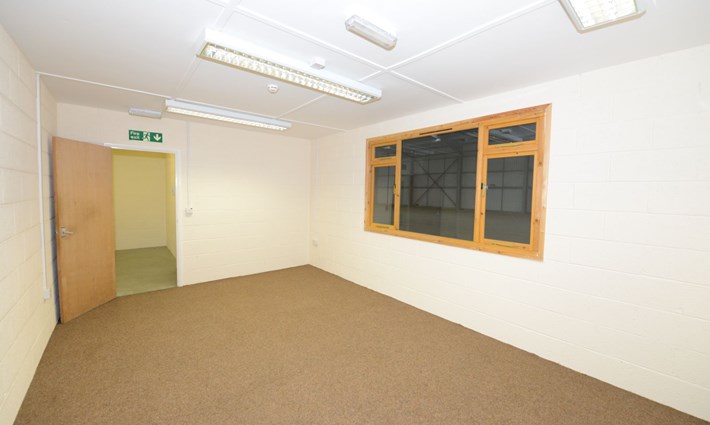 Birch Park Unit B Rear Office.JPG.jpg