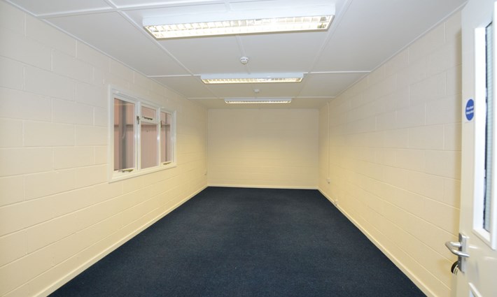 Birch Park Unit C Internal - Back Office.JPG.jpg